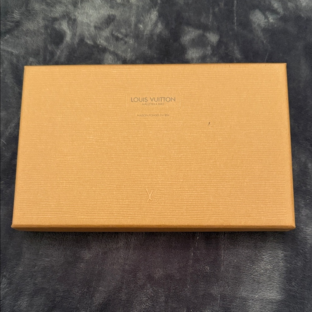 Louis Vuitton Warm Tan Box
